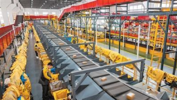 我国快递年业务量首次突破1800亿件