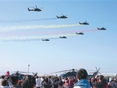 天津直博会展现直升机行业创新活力