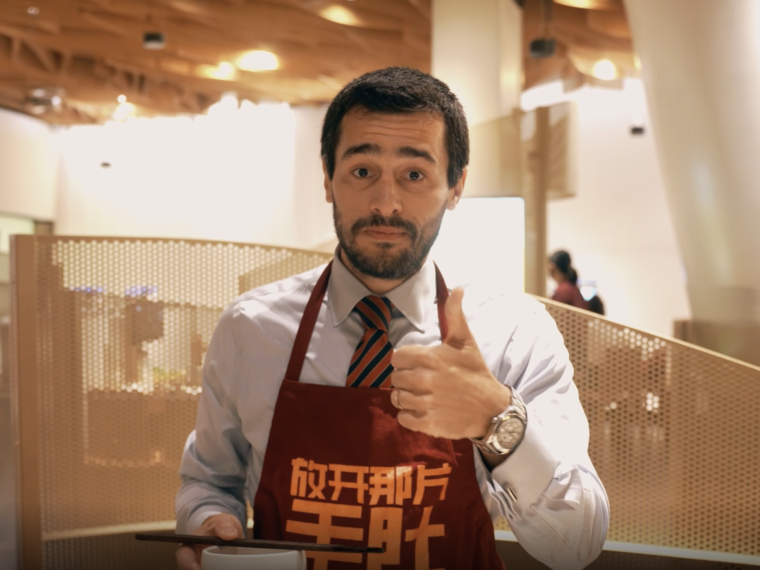 全球外交官的“火锅局”热辣滚烫！_fororder_wechat_2025-10-15_144458_844