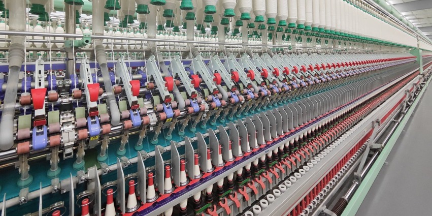 “灯塔”之光映转型 多元布局筑根基 悦达投资新旧动能加速转换