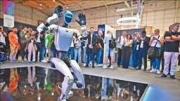 中国品牌出海展现新气象