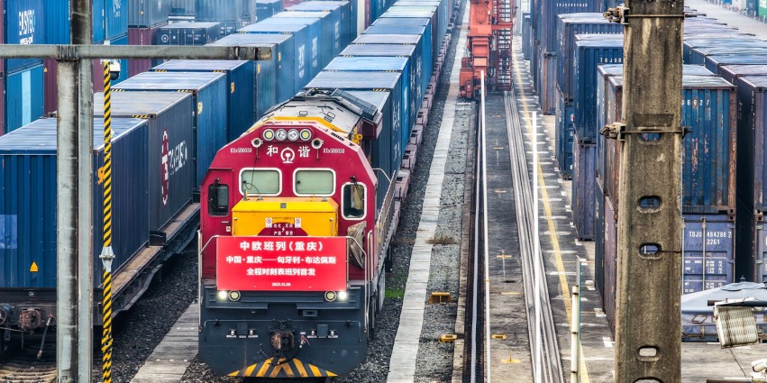 “钢铁驼队”的“西”引力 ——看中欧班列如何重塑内陆开放格局