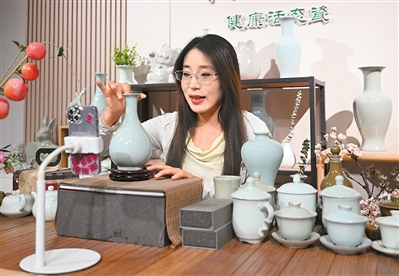 《互联网平台企业涉税信息报送规定》出台——促进平台经济规范健康发展