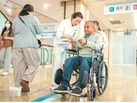 中国“陪伴经济”打开消费新空间
