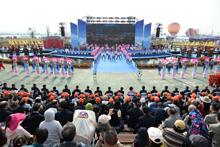 第十四届钦州蚝情节开幕_fororder_1