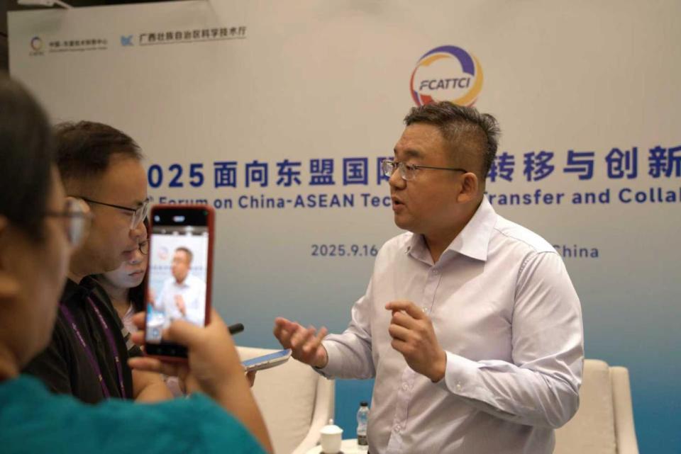 Rokid联合创始人向文杰：“AI+AR”眼镜“看见”无障碍的未来_fororder_2