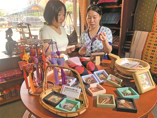 边陲小城的活力与韧劲 龙州县上半年地区生产总值同比增长10.7%_fororder_8814298_cenhr_1753786371245_b
