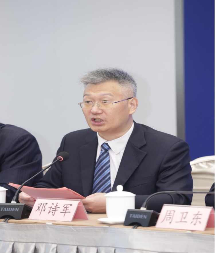 数智融合 链通东盟：2025中国—东盟国际工业博览会（广西）新闻发布会在京召开_fororder_4