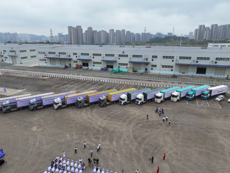 中国至越南河内国际道路运输线路正式开通_fororder_2