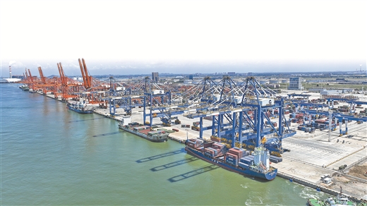 出山入海 通达世界 ——广西高水平共建西部陆海新通道 出山入海 通达世界 ——广西高水平共建西部陆海新通道