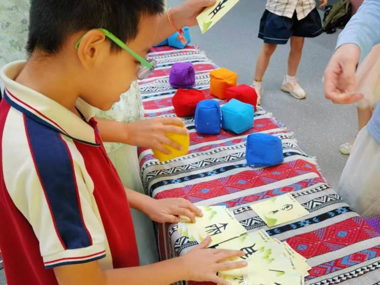 广西图书馆以书为媒邀读者“粽”情端午_fororder_2