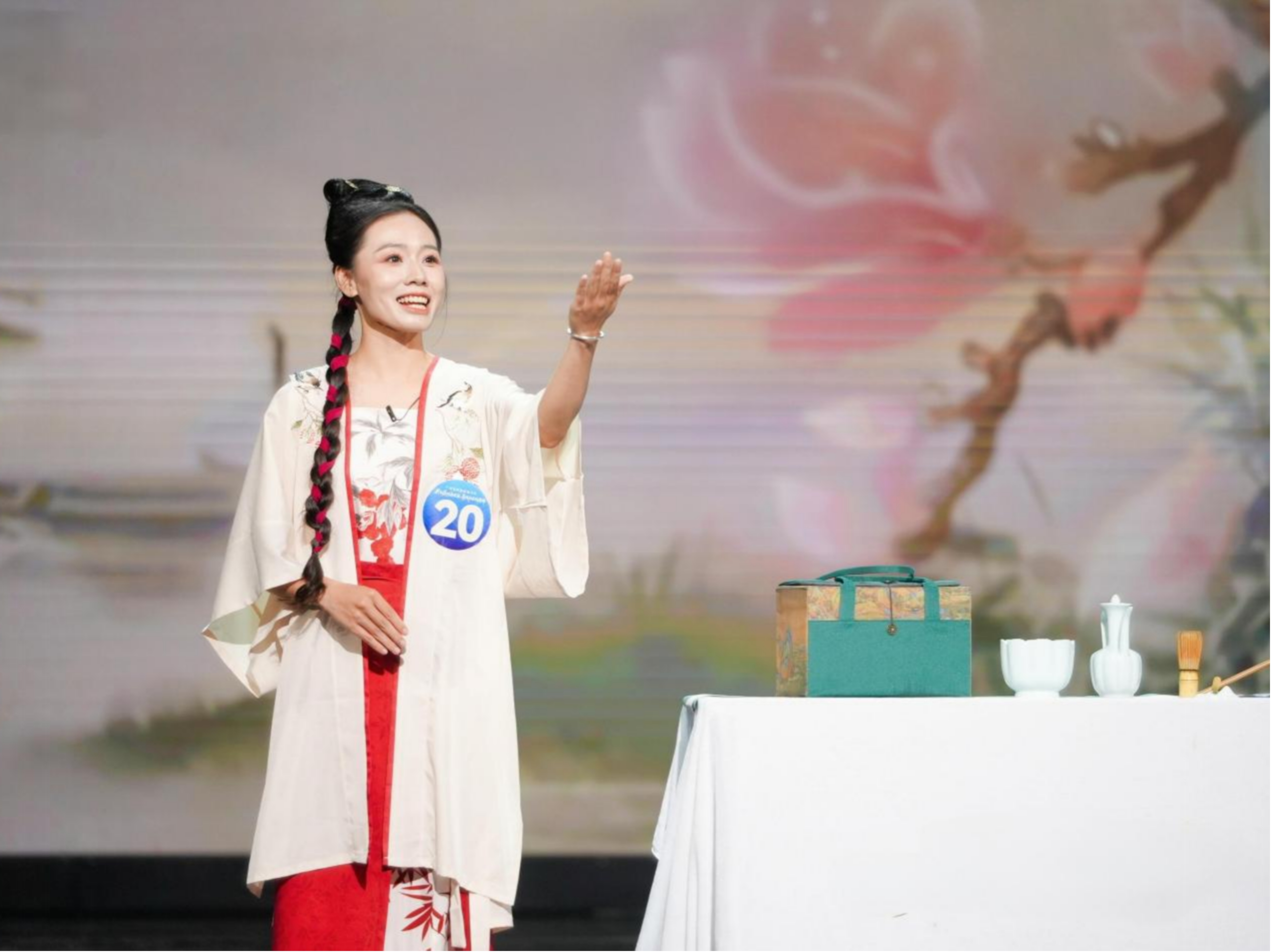 广西第四届“能者为师”总决赛落幕_fororder_1