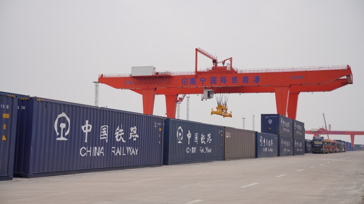 中国邮政东盟跨境货运专列首发_fororder_2