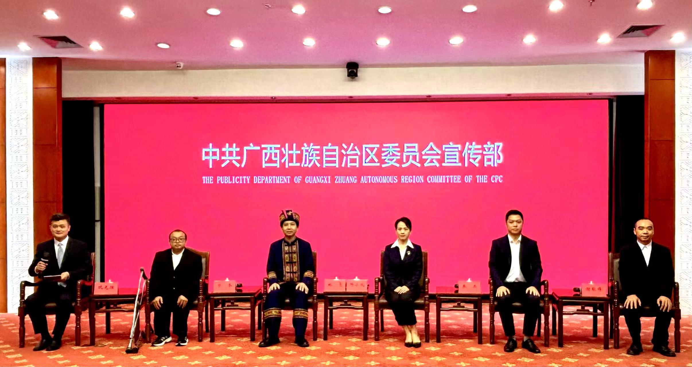 广西全国自强模范和助残先进代表讲述奋斗故事_fororder_1