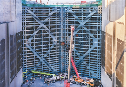 千吨巨门“锁”住毫末之缝