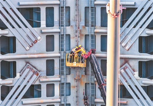 平陆运河三大枢纽全部通电就位