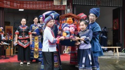 广西上林：端午“渡河公” 祈福保平安