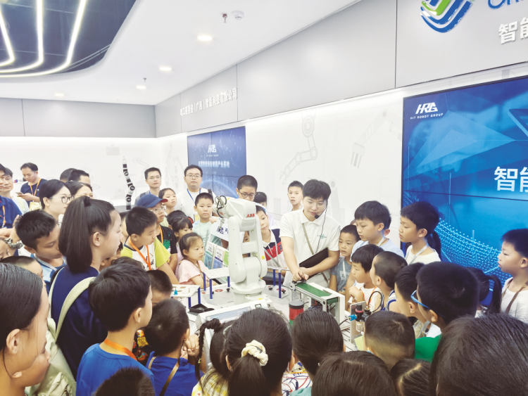 图片默认标题_fororder_c81e728d9d4c2f636f067f89cc14862c_img_169_806_433_325