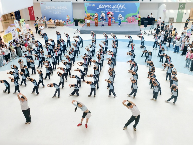 广西妇幼保健院举办“五健”促进行动之科普教育公益活动