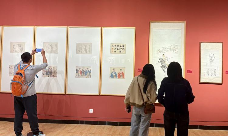 徐悲鸿、尹瘦石40件原件在广西群众艺术馆展出_fororder_4