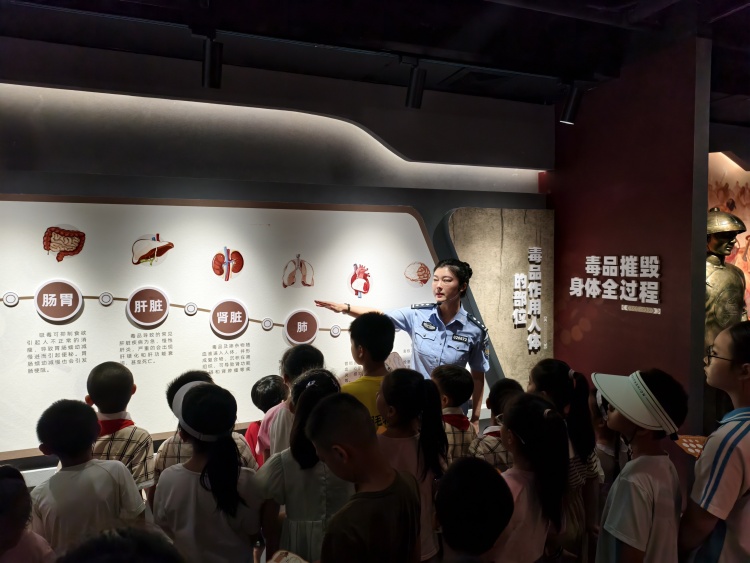 广西南宁市获评“全国禁毒示范城市”称号_fororder_微信图片_20250707202007