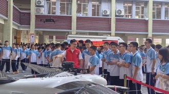 广西“地理信息科普八桂行”：让科技与爱国的种子在青少年心中扎根