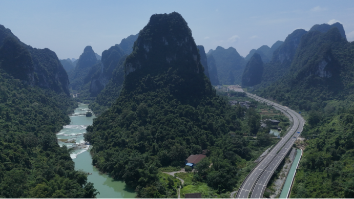 桂在交旅｜崇左：以路为轴“串景成线” 边关山水入画来_fororder_崇左：以路为轴“串景成线” 边关山水入画来1899