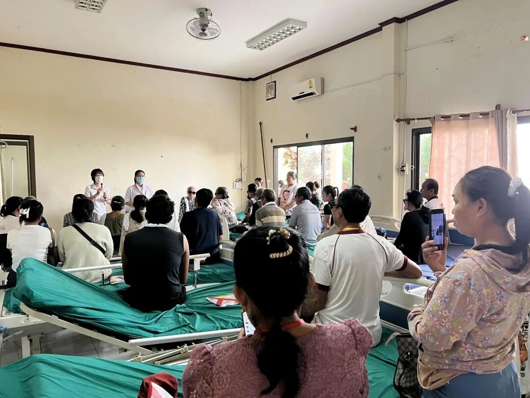 29天，点亮524双眼睛！北海医疗队在老挝搭建“光明丝路”
