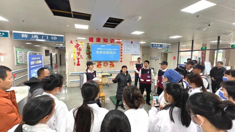 涠洲医疗应急背囊小分队成立_fororder_2