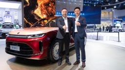 上汽通用五菱与华为乾崑深化战略合作