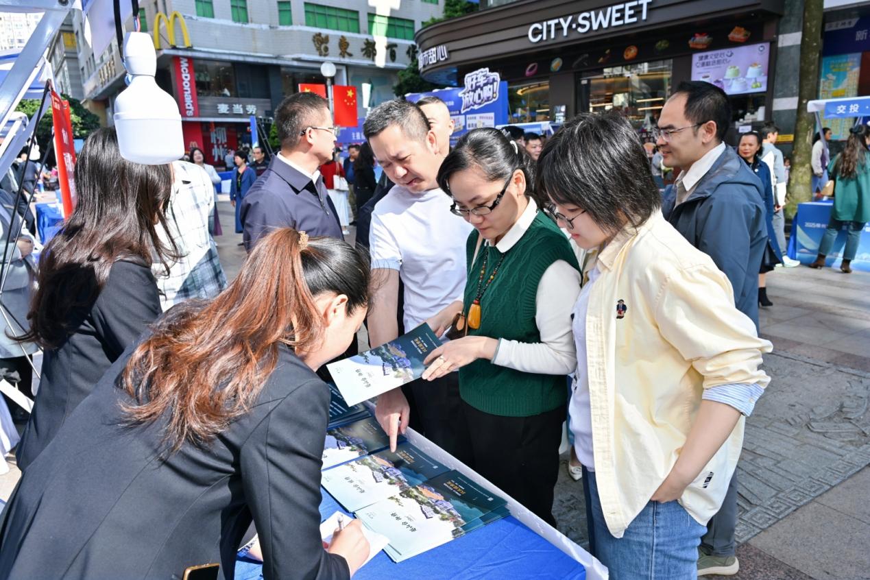 柳州市城中区“稳楼市·促发展”活动开启惠民举措促安居 柳州市城中区“稳楼市·促发展”活动开启惠民举措促安居_fororder_2