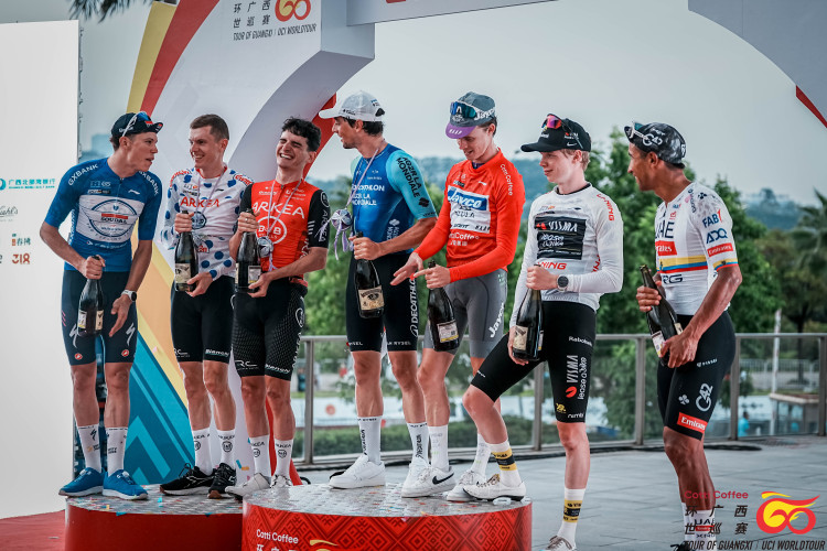 2025环广西世巡赛在南宁收官 保罗·达博问鼎总冠军_fororder_SC19-03757_wm__62666057