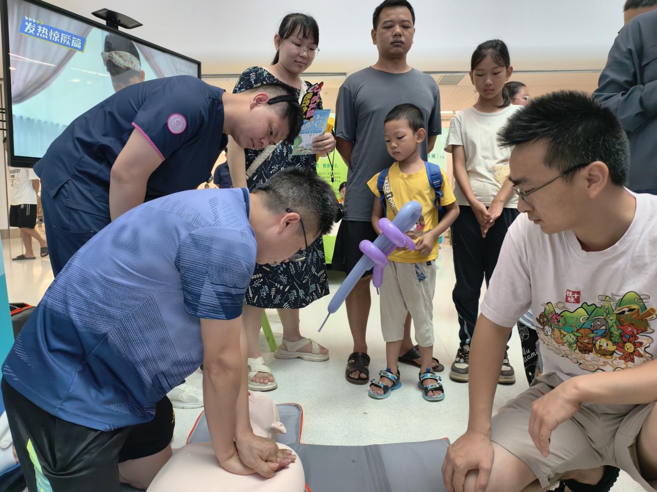 广西妇幼保健院首届“儿童健康文化节”启动_fororder_3