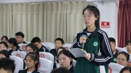 保定市满城区：科普讲座点亮科学梦想