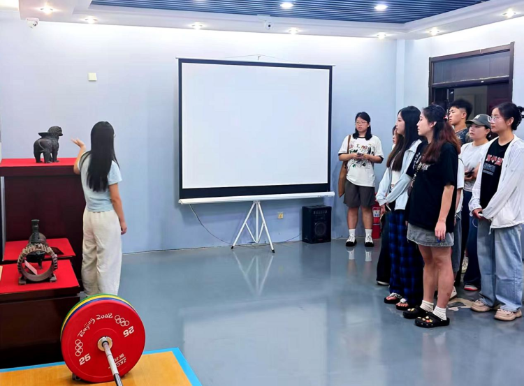 河北泊头：从校园到乡土 返乡大学生以社会实践绘就青春答卷_fororder_图片2