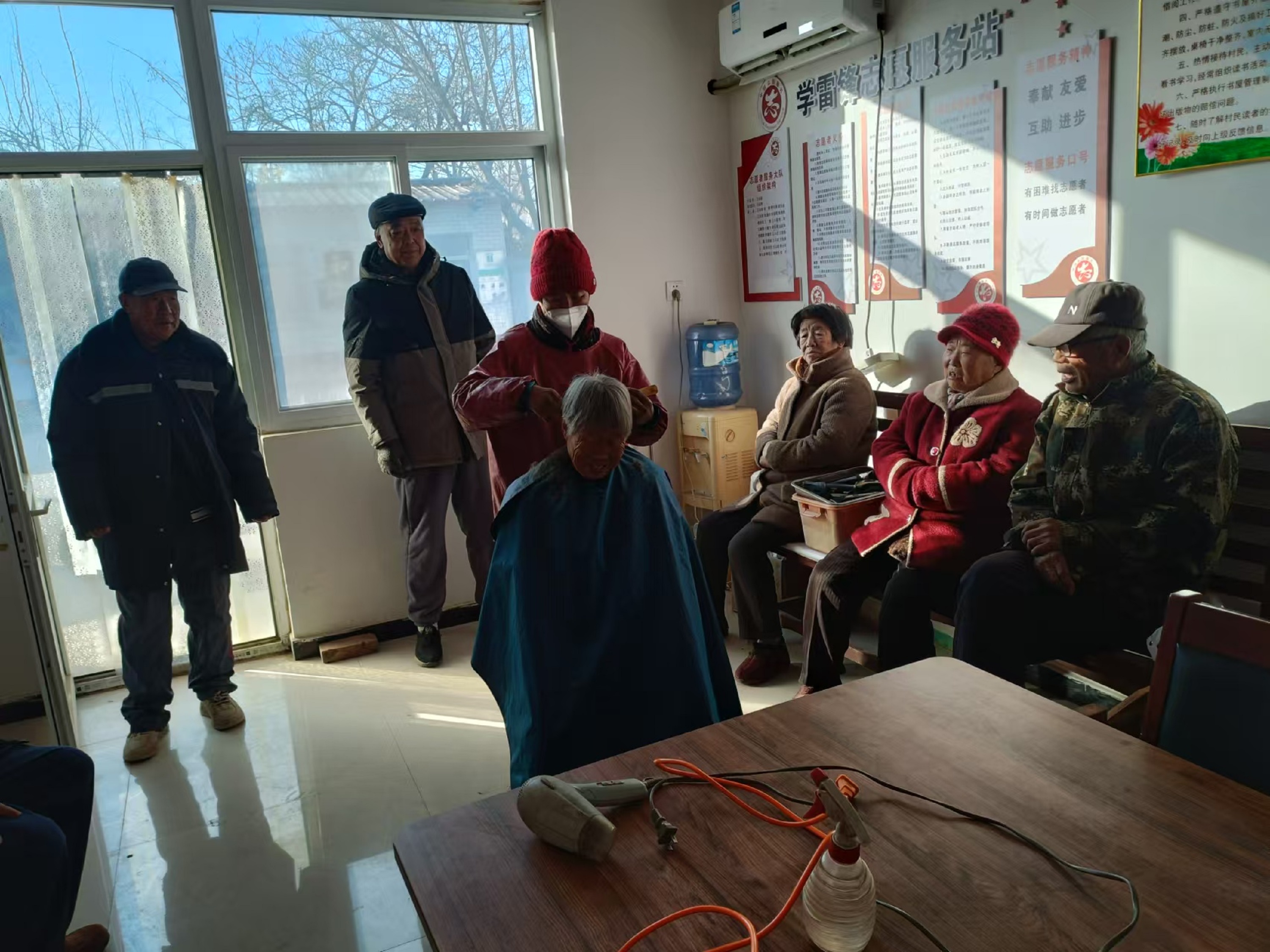 保定博野开展暖心义剪活动