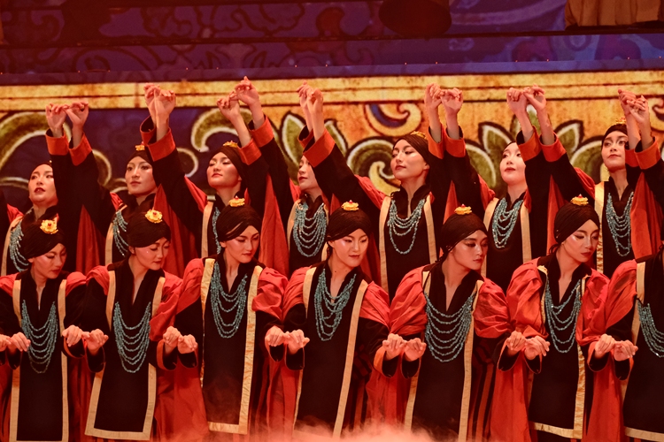 图集丨西藏阿里大型情景歌舞诗剧《缘起象雄•古格遗风》在唐山精彩上演