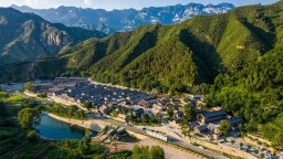 阜平骆驼湾故事正式写进初三《道德与法治》