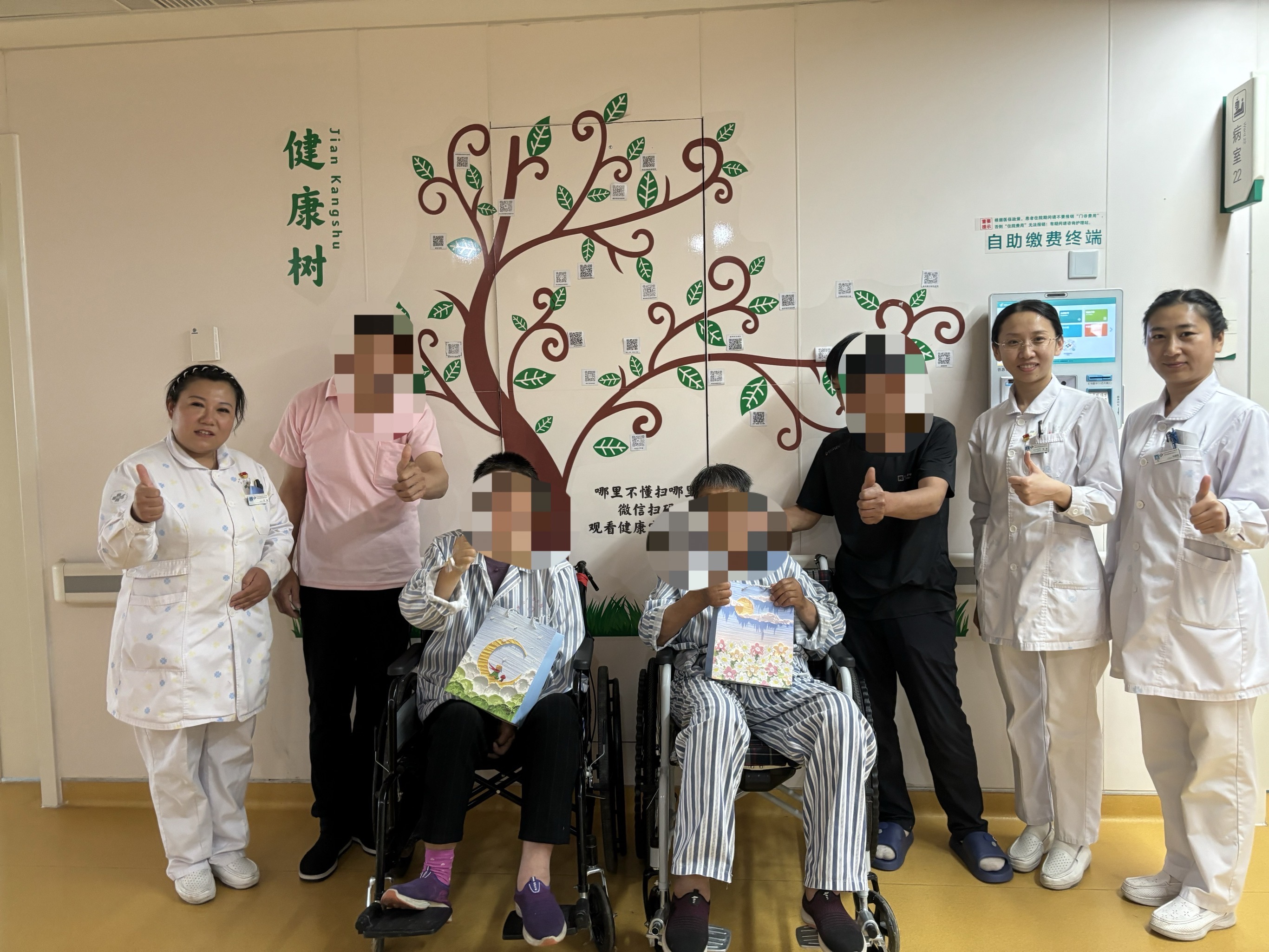 从“头”开始续写新篇 唐县人民医院康复医学科开展爱心理发活动_fororder_694c85f46a25fdfc048bf6ee6bc1e3e