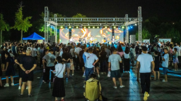 河北高阳：摇滚视听盛宴 燃爆纺乡之夜