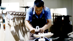 河北肃宁：传统乐器制作产业焕发新活力