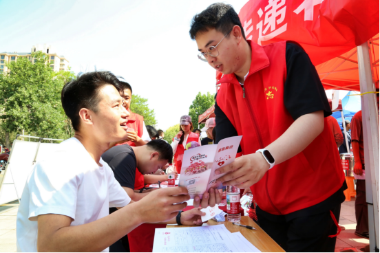 沧州运河区：无偿献血 传递希望_fororder_沧州运河区：无偿献血 传递希望330