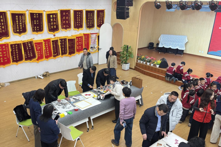 保定徐水：为基层群众送上丰富 厚重的“文化年货”_fororder_图片 1