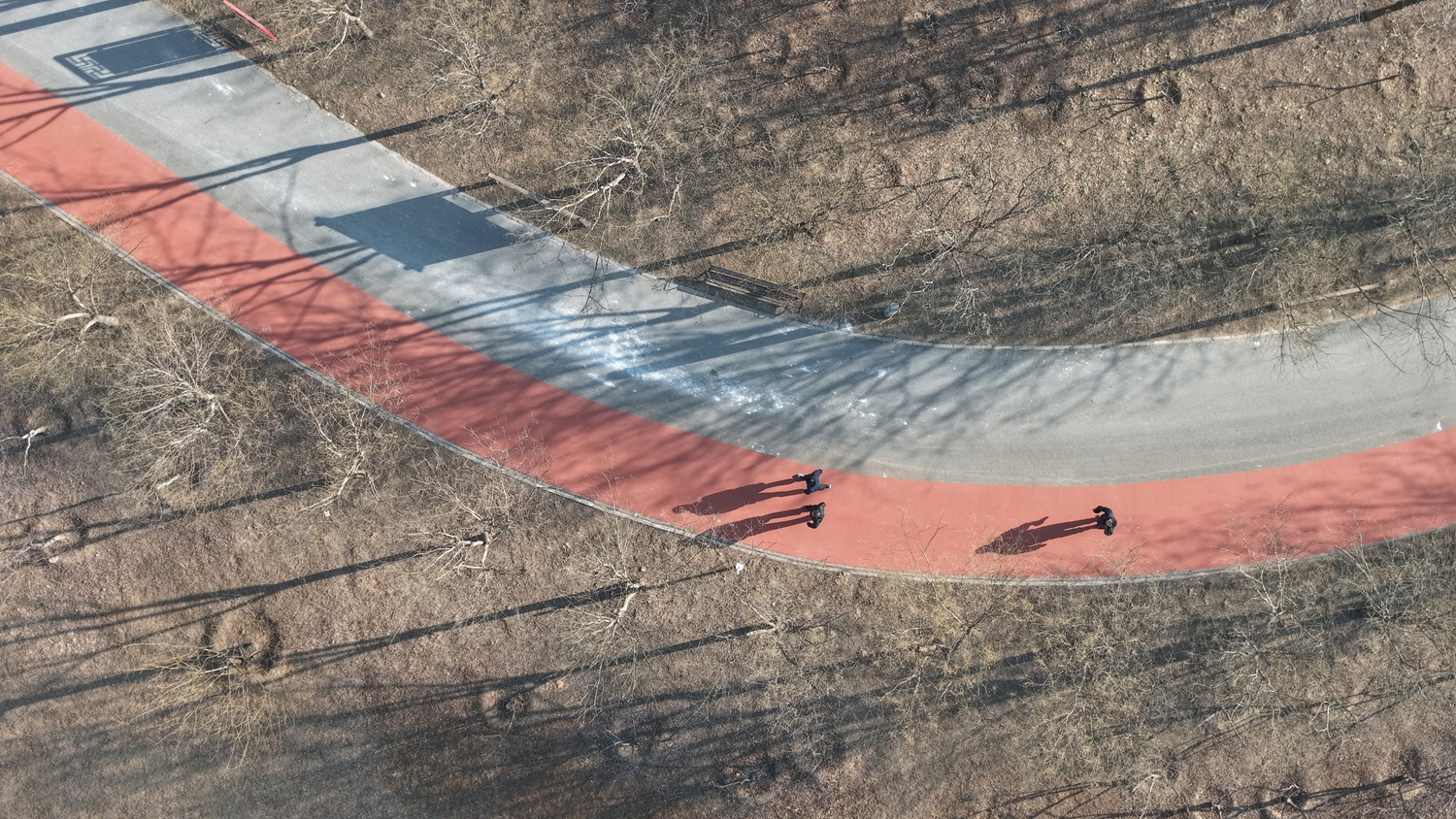 保定市满城区：健康步道 “扩容焕新” 健身体验再升级_fororder_无人机航拍升级改造后的健康步道 摄影 康胜