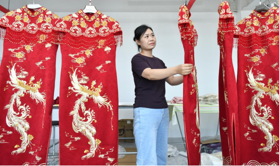 河北肃宁：指尖“绣”出万千气象_fororder_河北肃宁：指尖“绣”出万千气象313