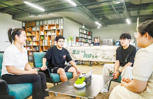 一大批创业者、奋斗者来到河北，扎根河北
