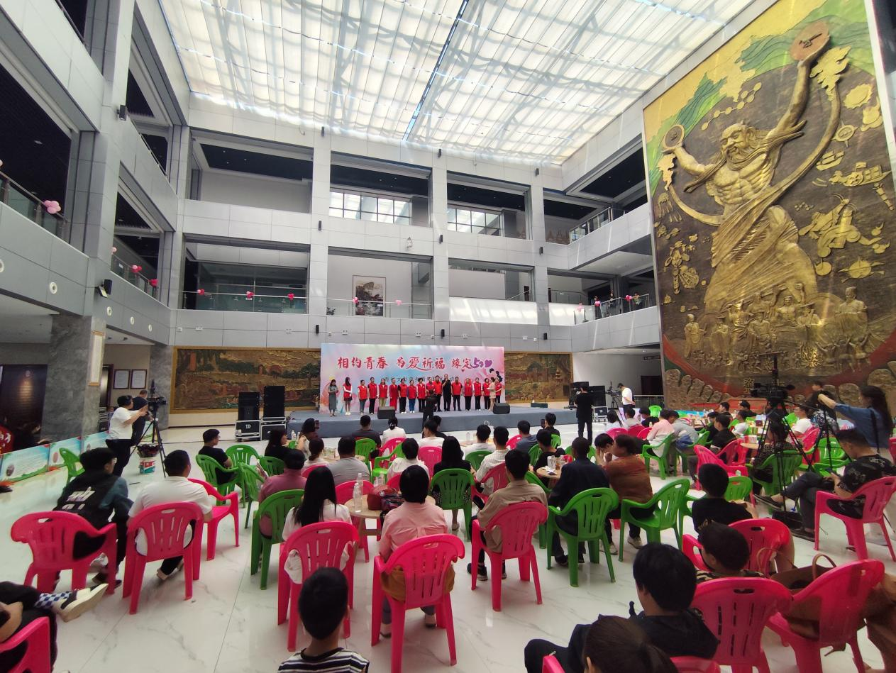 河北青县：“520”单身青年联谊搭鹊桥 移风易俗树新风_fororder_图片1