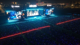 保定市莲池区：群星演唱会唱响幸福时光