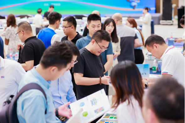聚首未来之城 共绘进博机遇——第八届进博会招商路演（河北）活动成功举办_fororder_0715新闻稿780