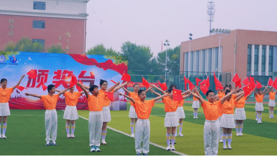 南大港初级中学2025年第九届体艺节成功开幕_fororder_南大港初级中学2025年第九届体艺节成功开幕638